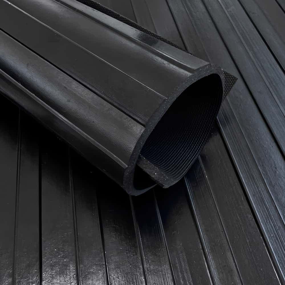 Gumeni pod — Široka plitka rebra (Shallow Wide Rib)